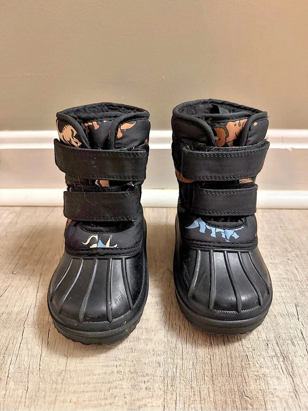 The Children's Place Toddler Boys Dino All Weather Boots Black & Orange